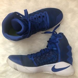 Nike Zoom basketball shoes